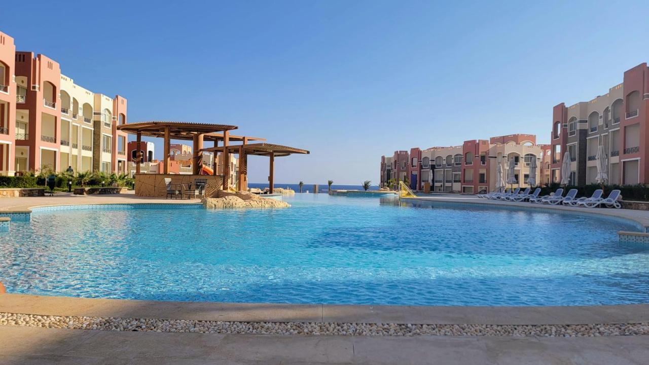 Oyster Bay Beach Resort - Luxury Serviced Condo مرسى علم المظهر الخارجي الصورة
