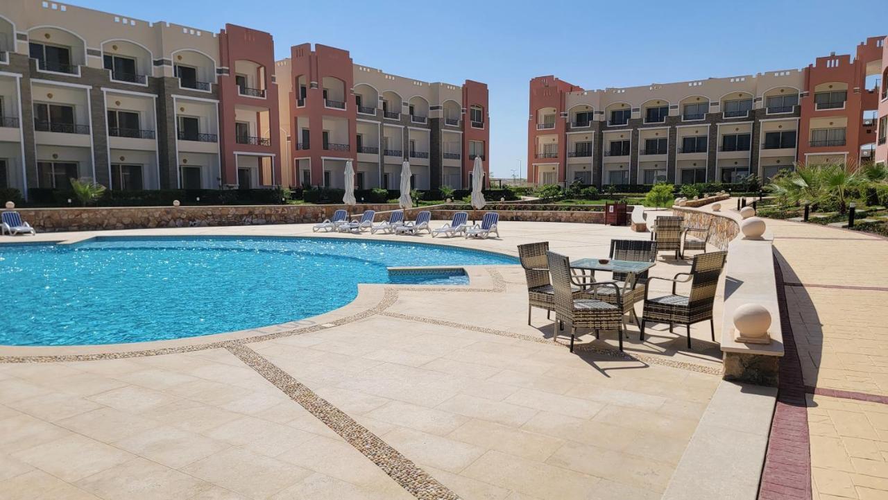 Oyster Bay Beach Resort - Luxury Serviced Condo مرسى علم المظهر الخارجي الصورة
