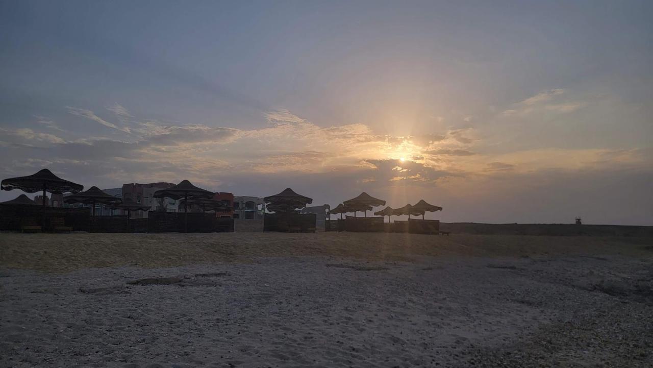 Oyster Bay Beach Resort - Luxury Serviced Condo مرسى علم المظهر الخارجي الصورة
